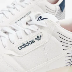 Brand new 🔥 Adidas Originals Continental 80 Primeblue - Men's Chalk White, White & Collegiate Navy 🎉 -Mens Shoes Shop http3A2F2Fstatic.theiconic.com .au2Fp2Fadidas originals 4612 4039811 4