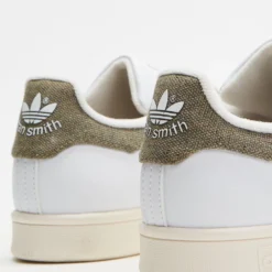 Budget ❤️ Adidas Originals Stan Smith - Unisex - Iconic Exclusive Footwear White, Cloud White & Orbit Green 😉 -Mens Shoes Shop http3A2F2Fstatic.theiconic.com .au2Fp2Fadidas originals 5369 8356341 4