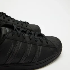 Buy 🎁 Adidas Originals Superstar - Unisex Core Black ✔️ -Mens Shoes Shop http3A2F2Fstatic.theiconic.com .au2Fp2Fadidas originals 5452 4645331 4