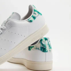Top 10 ⭐ Adidas Originals Stan Smith - Unisex FTWR White, FTWR White & Off White 🤩 -Mens Shoes Shop http3A2F2Fstatic.theiconic.com .au2Fp2Fadidas originals 6919 3414821 4