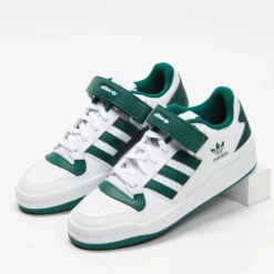 Brand new 😍 Adidas Originals Forum Low - Unisex Footwear White, Collegiate Green & Footwear White ⌛ -Mens Shoes Shop http3A2F2Fstatic.theiconic.com .au2Fp2Fadidas originals 8133 0050741 4