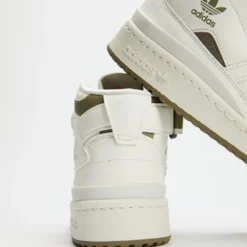 Outlet 🔔 Adidas Originals Forum Mid ❤️ Shoes - Unisex - THE ICONIC Exclusive Off White, Footwear White & Orb Green ✔️ -Mens Shoes Shop http3A2F2Fstatic.theiconic.com .au2Fp2Fadidas originals 9980 6356341 4