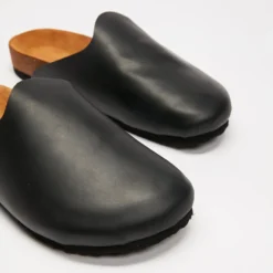 Brand new 🔥 AERE Berlin Sandals Black ❤️ -Mens Shoes Shop http3A2F2Fstatic.theiconic.com .au2Fp2Faere 2025 8070521 5