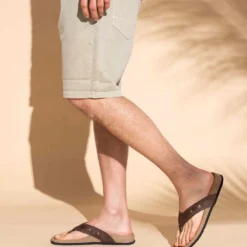 Budget 🛒 Airflex Ayden Leather Thongs Brown ❤️ -Mens Shoes Shop http3A2F2Fstatic.theiconic.com .au2Fp2Fairflex 9013 8663141 6