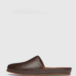 Brand new 🛒 Aquila Edmonton Slippers Brown ⌛ -Mens Shoes Shop http3A2F2Fstatic.theiconic.com .au2Fp2Faquila 5966 0227731 3