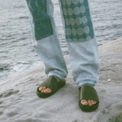 Coupon 😉 Aquila Playa Pool Slides Olive ⭐ -Mens Shoes Shop http3A2F2Fstatic.theiconic.com .au2Fp2Faquila 6905 4868641 5