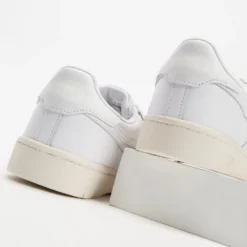 Flash Sale ❤️ ASICS Japan S - Unisex White & White 🛒 -Mens Shoes Shop http3A2F2Fstatic.theiconic.com .au2Fp2Fasics 5842 3442031 3