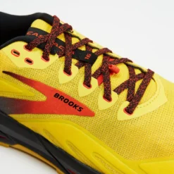 Best deal ⭐ Brooks Cascadia 16 - Men's Yellow, Black & Grenadine ✔️ -Mens Shoes Shop http3A2F2Fstatic.theiconic.com .au2Fp2Fbrooks 2753 6435131 4