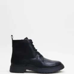 New 👏 Camper Walden Black 🥰