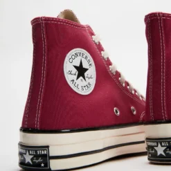 Outlet 🧨 Converse Chuck 70 Hi Top Sneakers Midnight Hibiscus, Egret & Black 🔥 -Mens Shoes Shop http3A2F2Fstatic.theiconic.com .au2Fp2Fconverse 7502 9745821 4