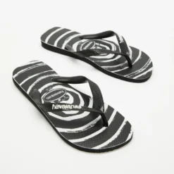 Flash Sale 🛒 Havaianas Top Print Whirl Thongs Black & White 👏