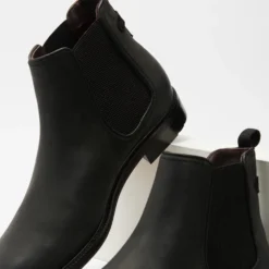 New 😍 Julius Marlow Scamper Black Crazyhorse ⭐ -Mens Shoes Shop http3A2F2Fstatic.theiconic.com .au2Fp2Fjulius marlow 2191 0114021 4