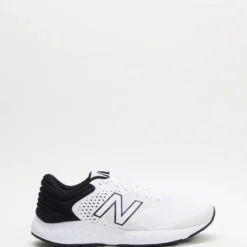 New ✨ New Balance 520 V2 - Men's White 👏