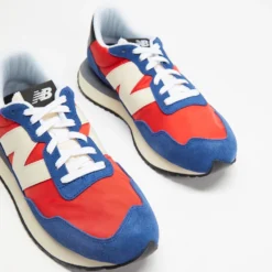 Outlet 🤩 New Balance 237 Unisex (Standard) - Men's Velocity Red 🔥 -Mens Shoes Shop http3A2F2Fstatic.theiconic.com .au2Fp2Fnew balance 3367 8620041 4
