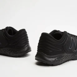 Flash Sale 🧨 New Balance 520 V7 - Men's Black 🥰 -Mens Shoes Shop http3A2F2Fstatic.theiconic.com .au2Fp2Fnew balance 7579 4205121 4