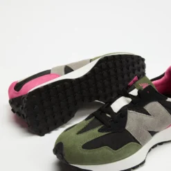 Top 10 ❤️ New Balance Classics 327 Cordura - Men's Black, Pink & Green 🤩 -Mens Shoes Shop http3A2F2Fstatic.theiconic.com .au2Fp2Fnew balance classics 3281 0173331 3