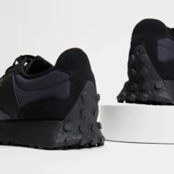 Best reviews of 🌟 New Balance Classics 327 - Men's Black 😀 -Mens Shoes Shop http3A2F2Fstatic.theiconic.com .au2Fp2Fnew balance classics 8582 4589221 3