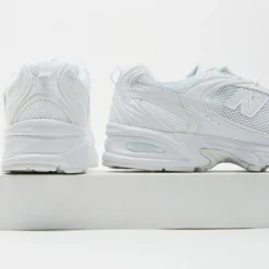 Wholesale ✨ New Balance Classics 530 - Unisex Retro White & Silver ✨ -Mens Shoes Shop http3A2F2Fstatic.theiconic.com .au2Fp2Fnew balance classics 9464 8844531 4