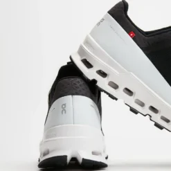 New ⌛ On Running Cloudultra - Men's Black & White 🥰 -Mens Shoes Shop http3A2F2Fstatic.theiconic.com .au2Fp2Fon running 3649 8076941 4