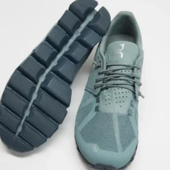 Best deal 👏 On Running Cloud Monochrome - Men's Sea ⭐ -Mens Shoes Shop http3A2F2Fstatic.theiconic.com .au2Fp2Fon running 5714 1116711 4