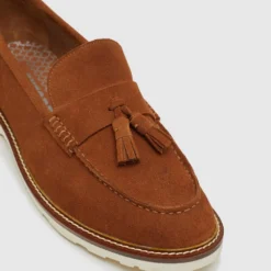 Outlet 🎉 Oxford Leon Suede Tassel Loafer 💯 Shoes Tan ⭐ -Mens Shoes Shop http3A2F2Fstatic.theiconic.com .au2Fp2Foxford 6319 0529341 4