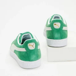 Deals 👍 Puma Suede Classic Teams - Unisex Amazon Green & Puma White 👏 -Mens Shoes Shop http3A2F2Fstatic.theiconic.com .au2Fp2Fpuma 0861 5905121 3