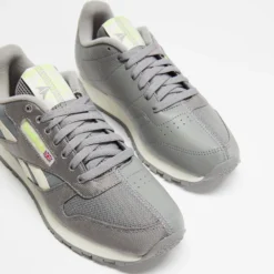 Brand new 🤩 Reebok Classic Leather - Men's Spacer Grey, Classic White & Yellow Flare 🛒 -Mens Shoes Shop http3A2F2Fstatic.theiconic.com .au2Fp2Freebok 4316 3830911 4