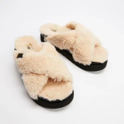 Best Pirce 🛒 UGG Fuzz Sugar Cross Slides - Men's Natural 👏