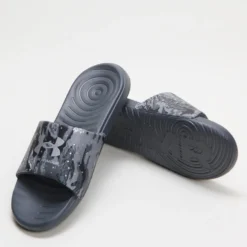 Top 10 ⭐ Under Armour Ansa Graphic Slides - Men's Pitch Gray, Black & Metallic Silver 🌟 -Mens Shoes Shop http3A2F2Fstatic.theiconic.com .au2Fp2Funder armour 7747 6379231 3