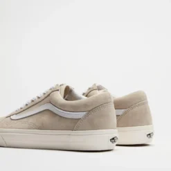 Cheap 🛒 Vans Old Skool Suede - Unisex Oatmeal & Snow White ⭐ -Mens Shoes Shop http3A2F2Fstatic.theiconic.com .au2Fp2Fvans 1654 8256051 4
