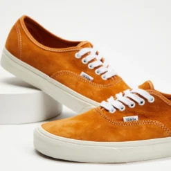 Wholesale ⭐ Vans Authentic Suede - Unisex Desert Sun & Snow White 🤩 -Mens Shoes Shop http3A2F2Fstatic.theiconic.com .au2Fp2Fvans 1668 3256051 4