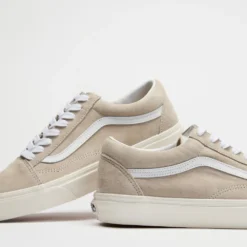 Cheap 🛒 Vans Old Skool Suede - Unisex Oatmeal & Snow White ⭐ -Mens Shoes Shop http3A2F2Fstatic.theiconic.com .au2Fp2Fvans 1851 8256051 5