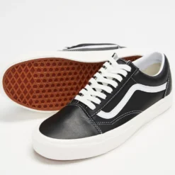 Buy 🛒 Vans Anaheim Old Skool 36 DX - Unisex Black & Leather 🌟 -Mens Shoes Shop http3A2F2Fstatic.theiconic.com .au2Fp2Fvans 5059 9129031 4