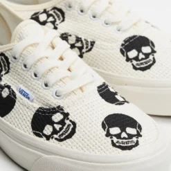 Brand new 👍 Vans Anaheim Authentic 44 DX - Unisex Needlepoint & Skulls 🥰 -Mens Shoes Shop http3A2F2Fstatic.theiconic.com .au2Fp2Fvans 5927 0129031 4