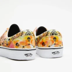 Cheap ⌛ Vans Era - Men's Bandana Tie Dye & Orange 🌟 -Mens Shoes Shop http3A2F2Fstatic.theiconic.com .au2Fp2Fvans 9446 0727221 3