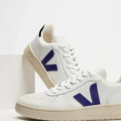 Promo 👏 Veja V10 - Unisex Extra White Purple Black Leather ⌛ -Mens Shoes Shop http3A2F2Fstatic.theiconic.com .au2Fp2Fveja 3353 1398421 4