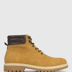 Coupon ✨ Zeroe Lumber Hiker Boots Camel 🥰