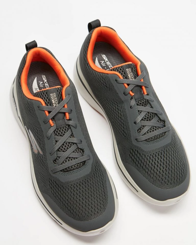 Men's Shoes Shop -Mens Shoes Shop http3A2F2Fstatic.theiconic.com .au2Fp2Fskechers 5686 5655421 2 768x960 1